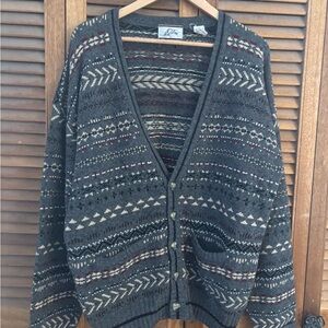 Vintage Patterned Knit Cardigan